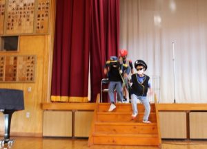 4年生学年発表集会 | 八丈町立三原小学校